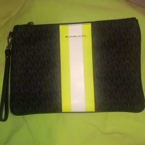 Large Logo Stripe Zip Pouch